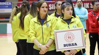 İşitme Engelliler Türkiye Voleybol Şampiyonası Karabük'te Devam Ediyor