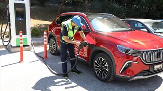 Türkiye Elektrikli Araç Şarj İstasyolarında Tarihi Eşik: 11 Bini Aştı!