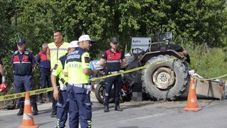 Aydın'da Traktör ve Motosiklet Çarpıştı: 3 Ölü