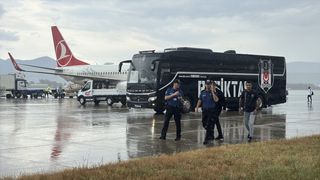 Beşiktaş, Bodrum'a Ulaştı: Taraftarların Coşkulu Karşılaması