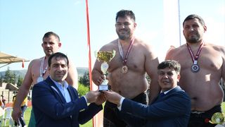 Bilecik'te 3 Mayıs'ta Karakucak Güreş Festivali Rüzgarı Esti