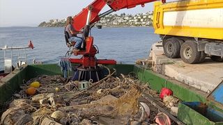 Bodrum'da Deniz Dibinden 45 Ton Atık Temizlendi