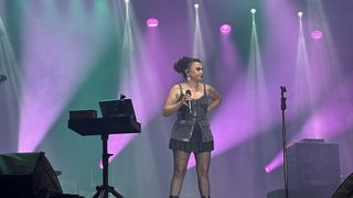 Ceylan Ertem, 4. FoodFest Antalya'da Enerjik Bir Konser Verdi