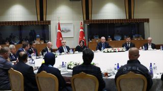 Cumhurbaşkanı Erdoğan, İşçi ve İşveren Temsilcileri ile Bir Araya Geldi