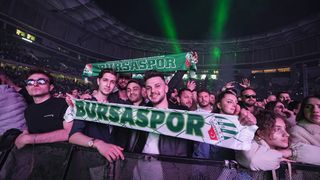DJ Mahmut Orhan, Bursaspor İçin Muhteşem Bir Konser Verdi