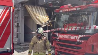 Kağıthane'de Motosiklet Tamirhanesinde Yangın: 1 Ölü, 1 Yaralı
