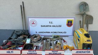 Sakarya'da Kaçak Kazı Yapan 3 Şahıs Suçüstü Yakalandı