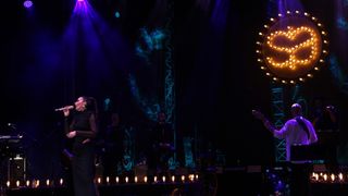 Sıla, Antalya'da Unutulmaz Bir Konser Verdi