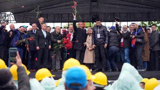 TÜRK-İŞ 1 Mayıs'ı İstanbul'da Coşkuyla Kutladı