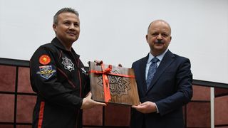 Türkiye'nin İlk Astronautu Alper Gezeravcı, Kastamonu'da Öğrencilerle Buluştu