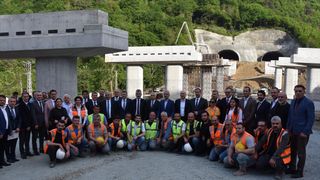 Ulaştırma Bakanı Uraloğlu, Trabzon'daki Ulaşım Projelerini Duyurdu