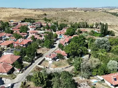 Büyükmahal'de kazanlar kaynıyor, Sarı Bursa ile bulgur geleneği sürüyor