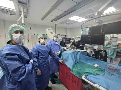 İzmir Bakırçay Üniversitesi'nde MitraClip ile mitral kapak onarımı ilk kez uygulandı