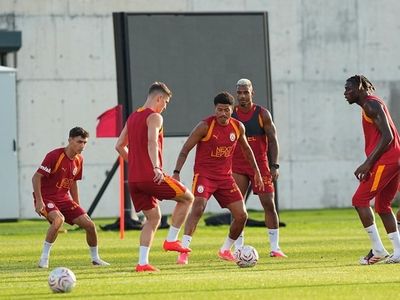 Galatasaray son antrenmanla Başakşehir sınavına hazırlanıyor