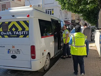 Manavgat'ta okul servislerine sıkı denetim