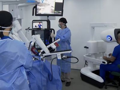 Denizde ileri cerrahiye adım: TCG Anadolu'da 5G destekli mobil robotik ameliyathane test edildi