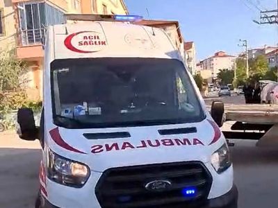 Burdur'da Tamir Sırasında Kamyonetin Altında Kalan Sürücü Yaralandı