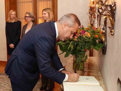 Fidan Brüksel'de Rutte ile NATO gündemini ele aldı
