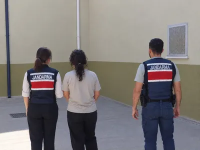 Kesinleşmiş 15 yıllık cezası olan şüpheli jandarma operasyonuyla yakalandı