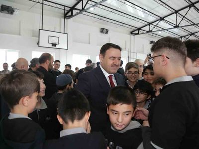 Musa Işın'dan öğrencilere iki kanatlı gelecek çağrısı