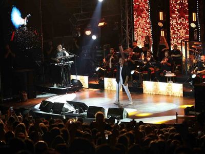 Uluslararası Bursa Festivali özcan deniz konseriyle görkemli finale ulaştı