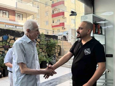 Mardin'de 60 yıllık berber dükkanını üç kardeş yaşatıyor