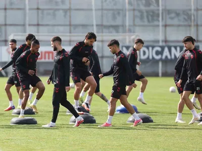 Taşdemir: sakatlar dönünce rekabet yükselecek, hedef sivasspor'un galibiyeti