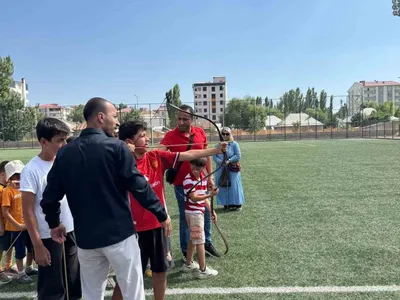 Patnos'ta gençler spor ve eğlenceyle buluştu