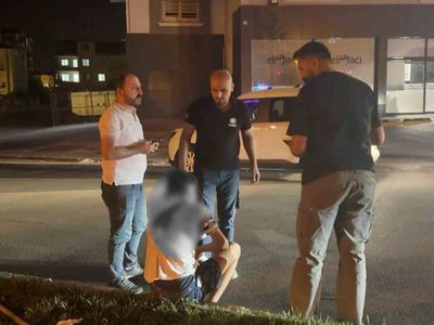 Aksaray'da tartışma kavgaya dönüştü: 17 yaşındaki genç sırtından bıçaklandı