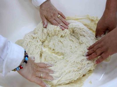 Hamurla güçlendirilen iplik: Gümüşhacıköy kıvratma dokuması yeniden hayat buldu
