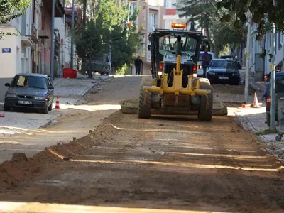Söğüt’te sokaklar yeni parke taşlarına kavuşuyor