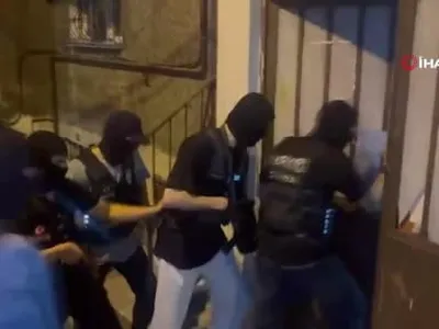 Şişli'de büyük soruşturma: 297 kilogram uyuşturucu ile 520 kilogram kimyasal bulundu