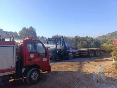 Datça'da yangınla kullanılamaz hale gelen kamyonetin kundaklandığı iddiasıyla iki kişi tutuklandı