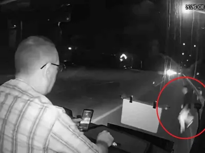 Bafra'da bariyerleri aşıp yola çıkan 17 yaşındaki genç yaşamını yitirdi