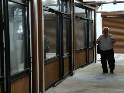 Taşhan'da 61 yıllık terzilik mirası