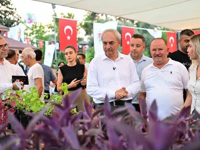 Kepez'in yeşil adımı: bahçe market Dokumapark'ta açıldı