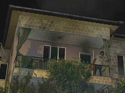 Bucak'ta çatı katındaki yangın itfaiye tarafından kontrol altına alındı