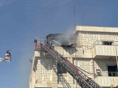 Mersin OSB'de çatı katında yangın kontrol altına alındı