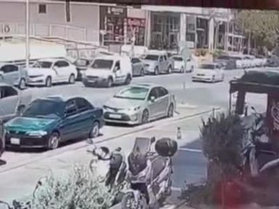 Gaziantep'te Kontrolsüz Dönüş Kazası: Yunus Polislerine Çarpan Araç, 2 Yaralı