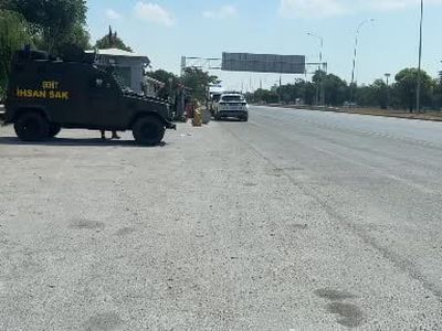 Kırsal mahallede moloz kavgası çevre yolunda kovalamaya dönüştü