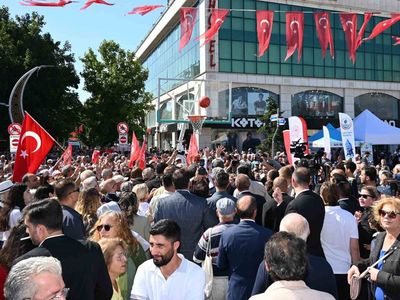 Çiftçiye geçim garantisi vurgusu: Özgür Özel Yalova'da üreticilerle buluştu