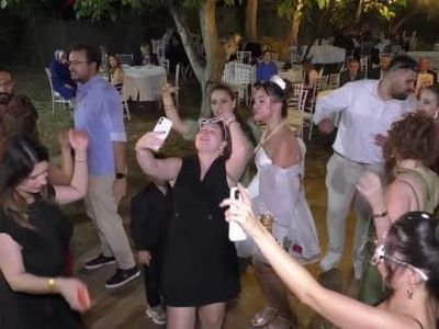 düğün anıları geride kaldı, balayından dönen çiftin kasasındaki takılar çalındı