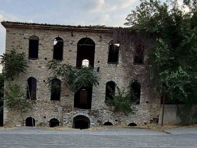 Denizli büyükşehir Tavas Taş Hanı restore etmek için adım attı