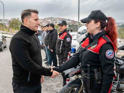 Emniyet müdürü Çağlar Akasyaaltı uygulama noktasında inceleme yaptı