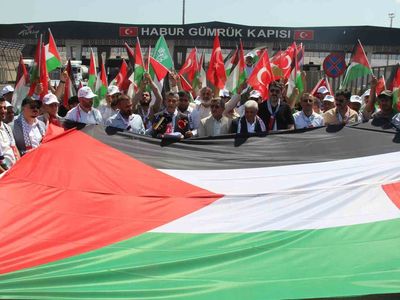 habur önünde 'filistin konvoyu' için geçiş çağrısı