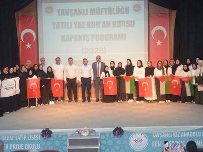 Tavşanlı'da yaz Kur'an kursu kapanışında öğrenciler hünerlerini gösterdi