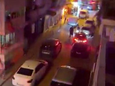 Geceyi bölen çatışma: Karşıyaka sokaklarında 5 yaralı, 3 gözaltı