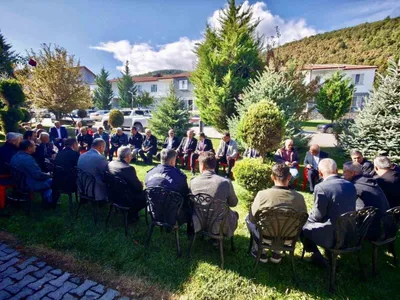 Hisarcık'ta muhtarlar gününde yerel yönetimin köprüleri vurgulandı