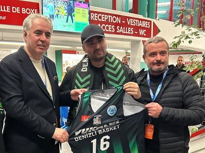 Y. Denizli Basket Ankara'da çıkış arıyor