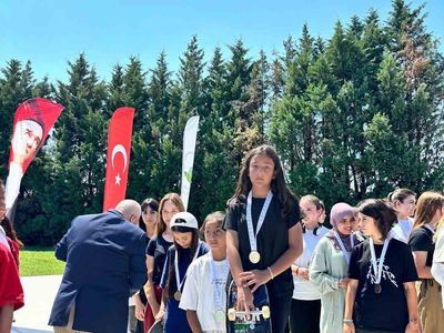Kayseri'nin kaykaycıları disiplinle Türkiye şampiyonu oldu